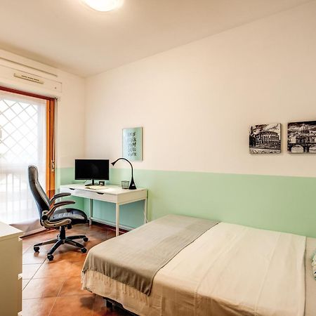 House Between Rome And The Sea Casal Palocco Bagian luar foto
